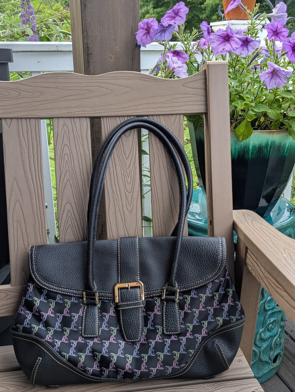 Liz Claiborne Flap Satchel handbagwith Gold Buckle